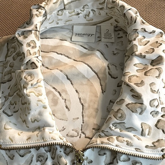 Chico’s Zenergy Animal Foil Vest - Picture 6 of 7